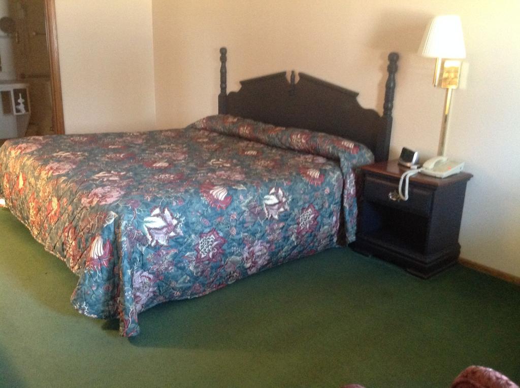 Riverwood Inn Glenwood Pokój zdjęcie